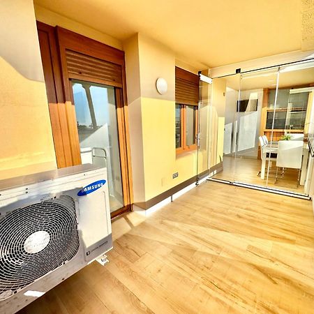 Gorgeous Apartment At The Sea In La Carihuela! 托雷莫利诺斯 外观 照片