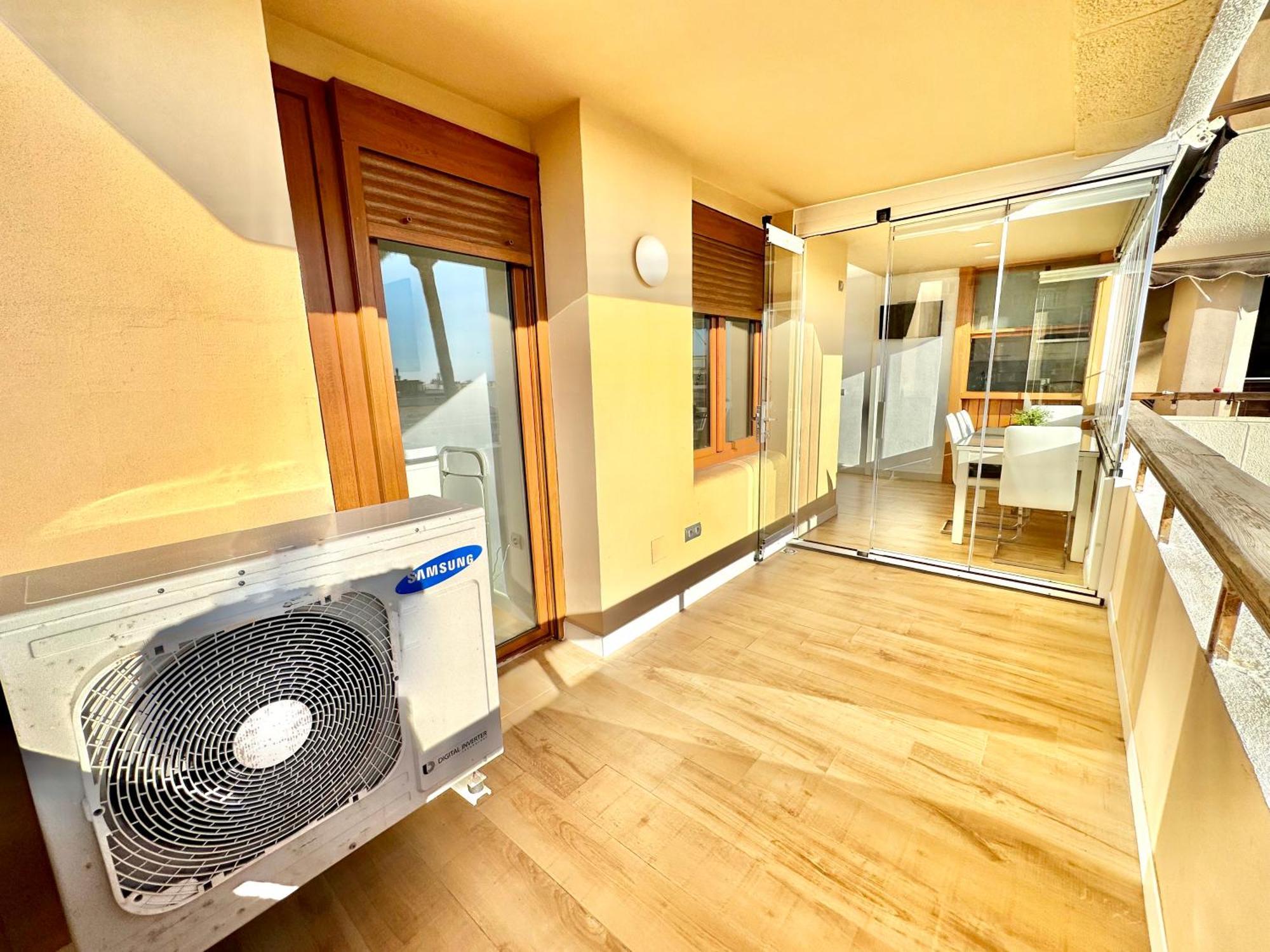 Gorgeous Apartment At The Sea In La Carihuela! 托雷莫利诺斯 外观 照片