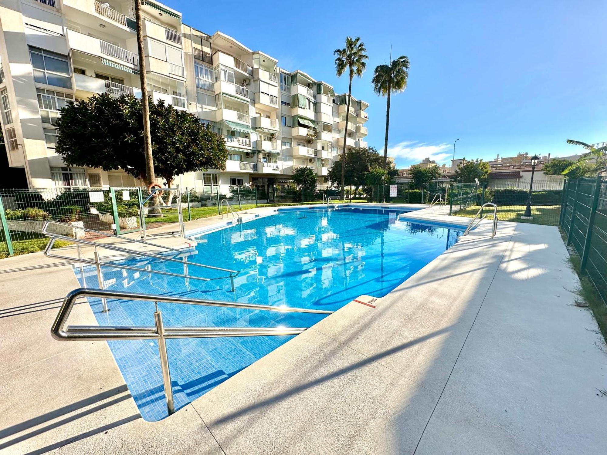 Gorgeous Apartment At The Sea In La Carihuela! 托雷莫利诺斯 外观 照片