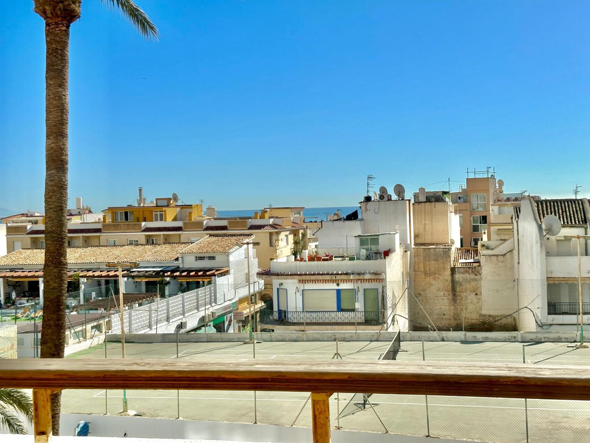 Gorgeous Apartment At The Sea In La Carihuela! 托雷莫利诺斯 外观 照片